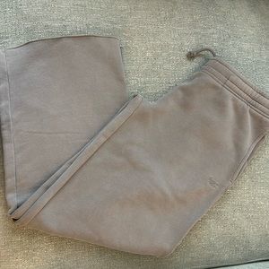 Brand New : Super dry gray sweatpants US size 8